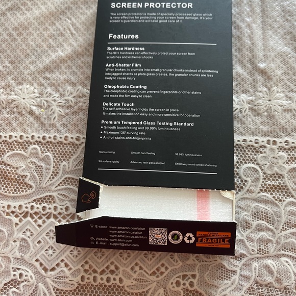 IPhone 14 Pro Max Glass Screen Protector with Camera Protectors - Picture 2 of 3